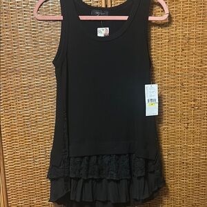 Karen KaneBlack Sleeveless Layered Top with lace detail NWT size M